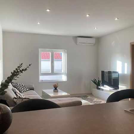Central City Nest - Sandra&David Zadar Ngoại thất bức ảnh